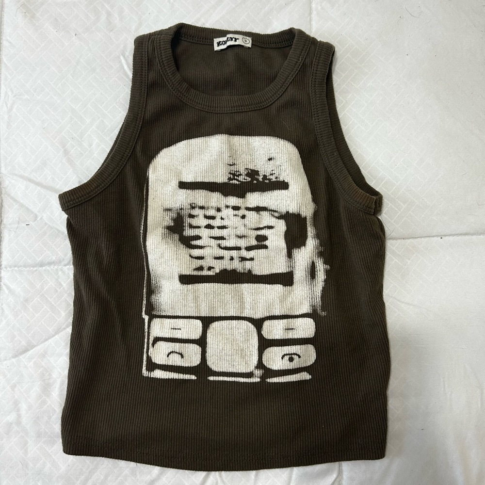 CELL PHONE TANK